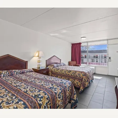 Family Inns Of America - Mobile-2