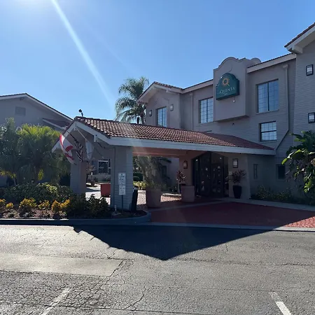 La Quinta By Wyndham St Petersburg-Clearwater-3
