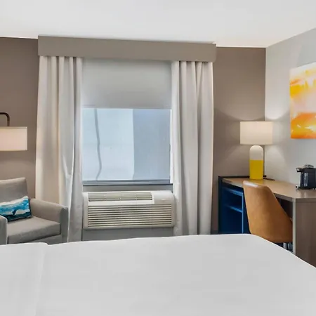 Comfort Inn & Suites El Paso I-10 Airport Area-3
