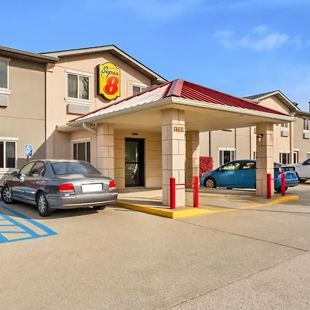 Super 8 By Wyndham Bloomington University Area-3