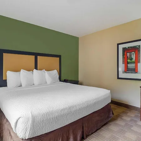 Extended Stay America Select Suites - Jacksonville - Lenoir Avenue East-2