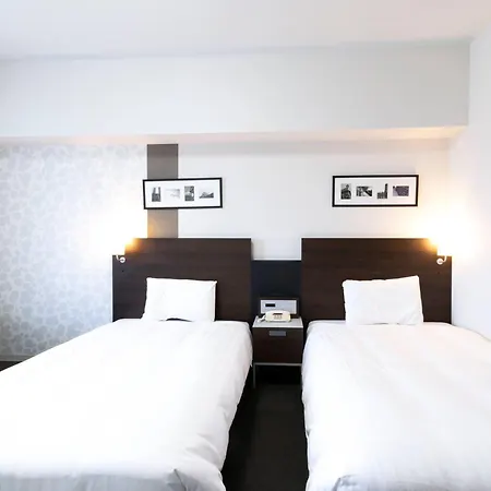 Comfort Hotel Central International Airport-3