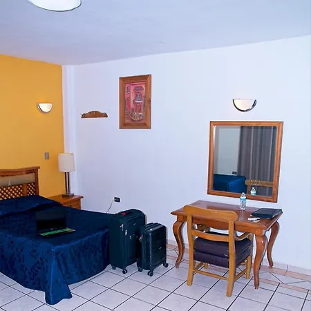 Hotel Las Fuentes-3