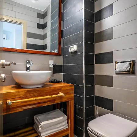 Bat Galim Boutique Hotel-2