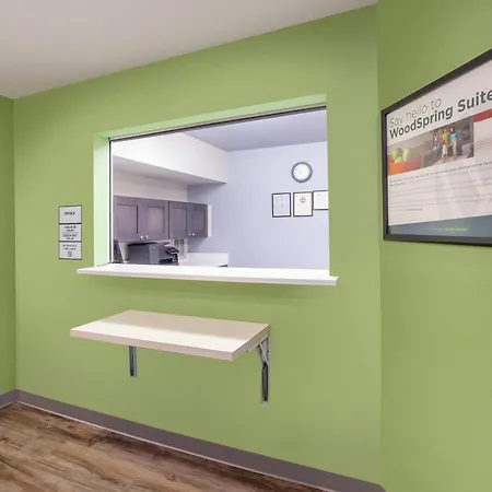Woodspring Suites San Antonio North Live Oak I-35-2