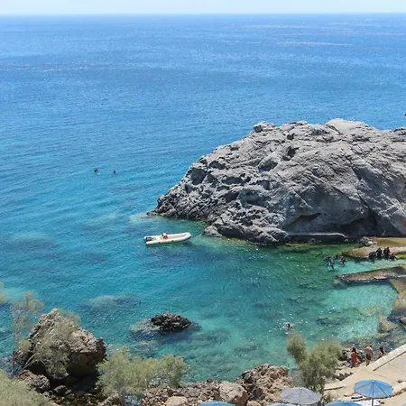 Castelia Bay Hotel-2