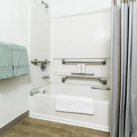 Intown Suites Extended Stay Select Montgomery Al-2