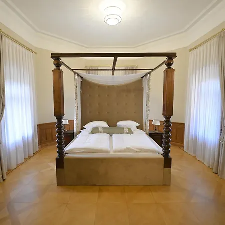 Moszna Zamek-3