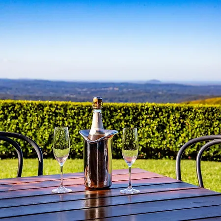 Maleny Views Motel-3