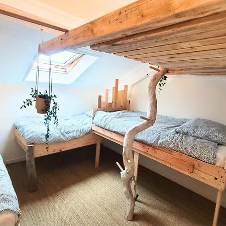 Surf Hostel Biarritz-3
