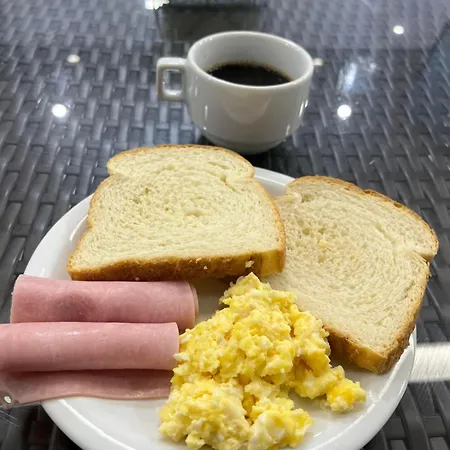 Hotel Seven-3