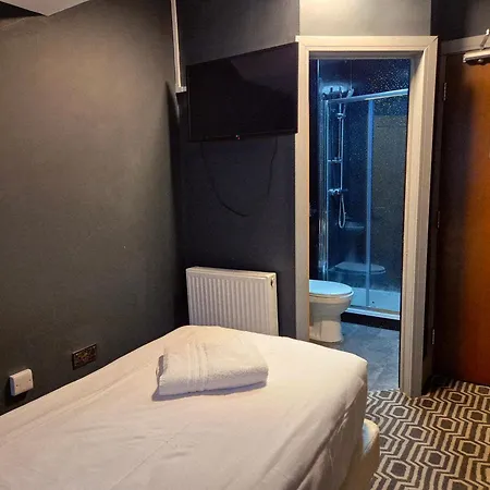 Oyo Ivy Hotel-3