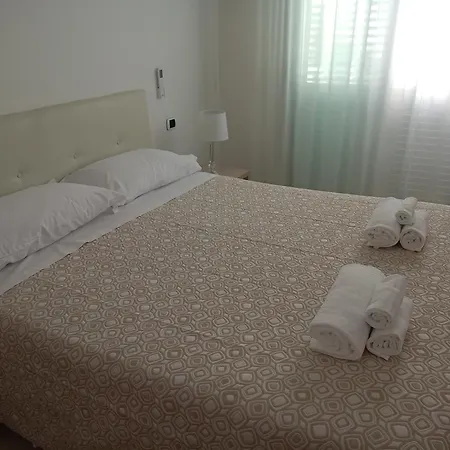 Hotel Riviera-3