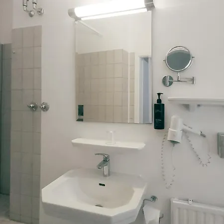 Garner Hotel Berlin - Messe by IHG-3