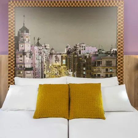 Leonardo Hotel Madrid City Center-3