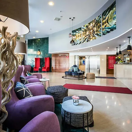 Leonardo Hotel Barcelona Gran Via-2