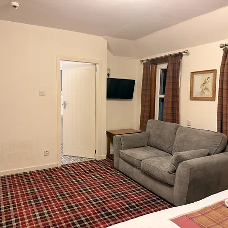 Loch Leven Hotel & Distillery-2