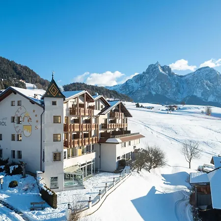 Parc Hotel Tyrol-3