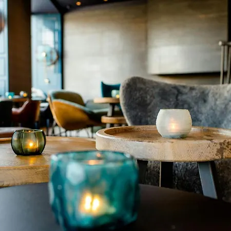 Motel One Edinburgh-Royal-3