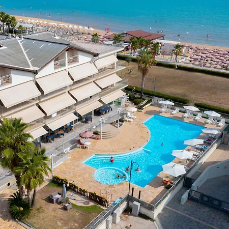 Casa del Mar - Residence&Beach Resort-3