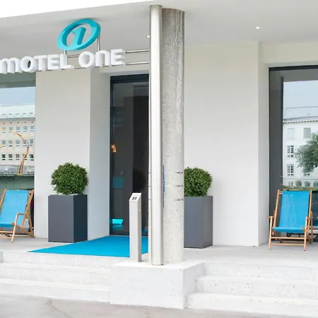 Motel One Salzburg-Mirabell-3