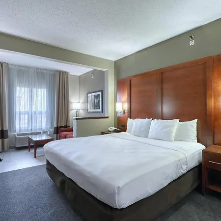 Comfort Suites Madison West - Middleton-2
