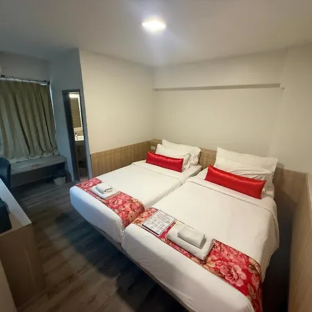 Wild Orchid Villa Bangkok-3