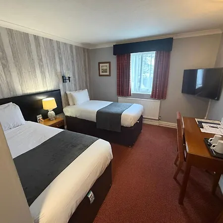 Raven Hotel By Greene King Inns-2