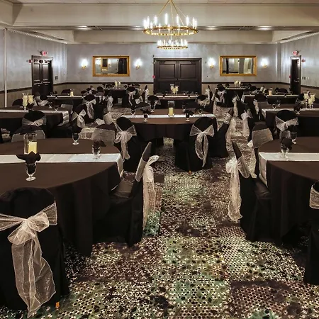 Lakeside Hotel Casino, A Travelodge By Wyndham-3