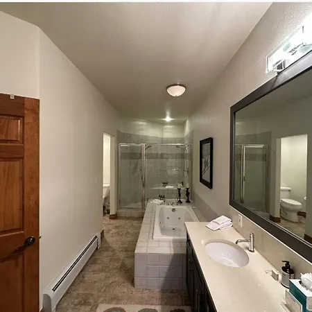 Lodge At Brookside, A Vail Resorts Property-3