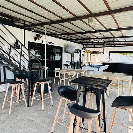 1715 House - White Rhino-2