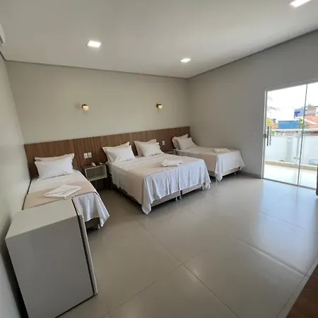 HOTEL PLAZA PONTES e LACERDA-2