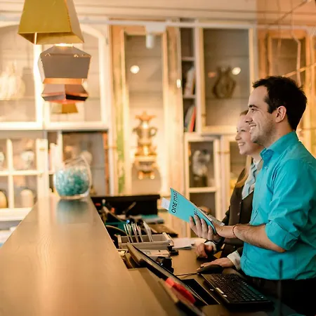 Motel One Amsterdam-Waterlooplein-2