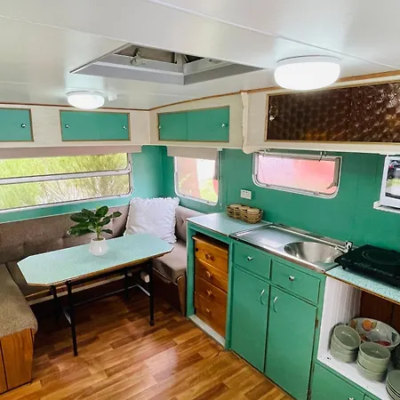 Mornington Peninsula Retro Caravans-3