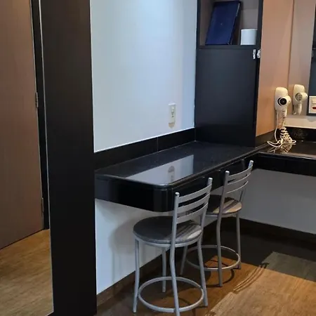Platinum Hotel-2