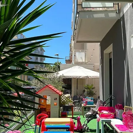 Hotel Miriam-2