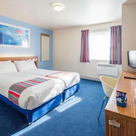 Travelodge Bodmin Roche-2