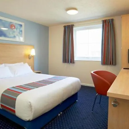 Travelodge Bodmin Roche-3