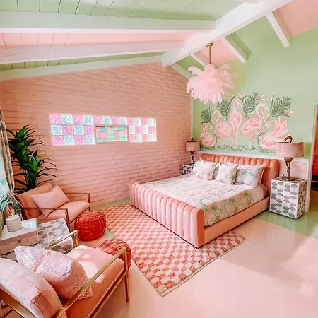 Trixie Motel-3
