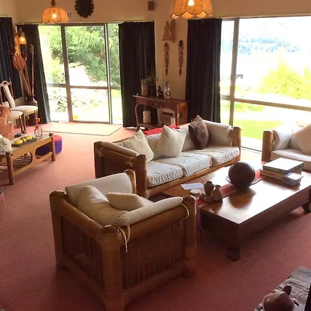 Alpine Suites Queenstown-2