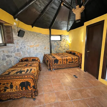 Hotel Selwo Lodge - Animal Park Tickets Included-2