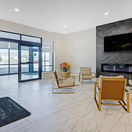 The Lux Hotel & Conference Center, An Ascend Collection Hotel-2