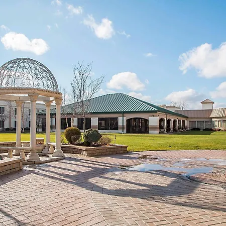 Clarion Inn Elmhurst - Oak Brook Near I-88, I-290, I-294-2