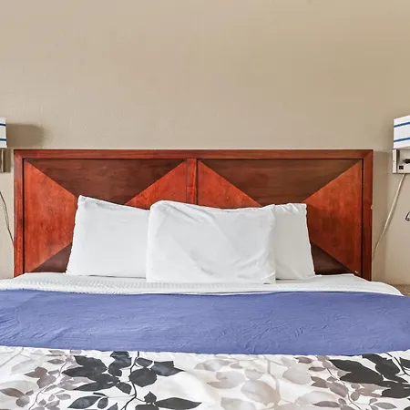 Rodeway Inn & Suites Nampa-2