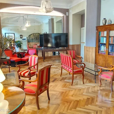 Hotel Roma E Rocca Cavour-3