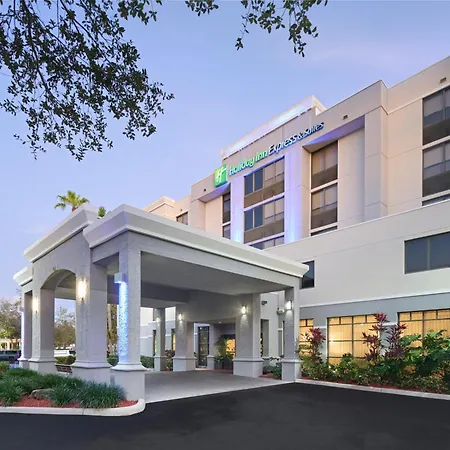 Holiday Inn Express Hotel & Suites Kendall East-Miami By Ihg-2