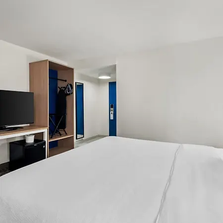 Spark By Hilton Chattanooga Downtown-3