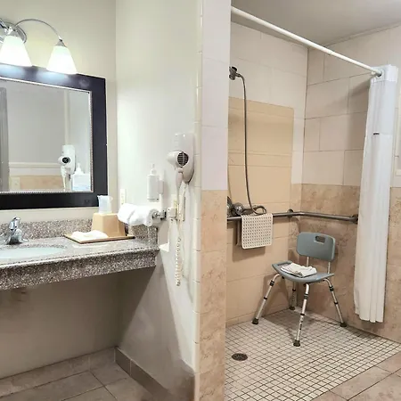 Days Inn By Wyndham Mcallen-2