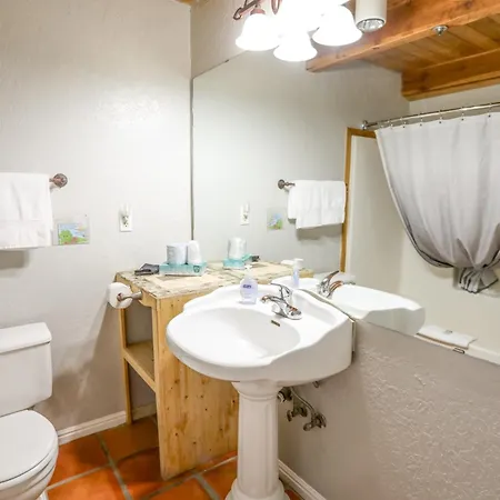 The Boulder Creek Lodge-2