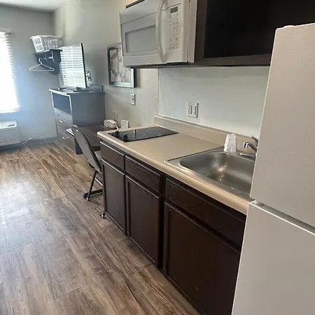 Woodspring Suites Nashville Airport-3